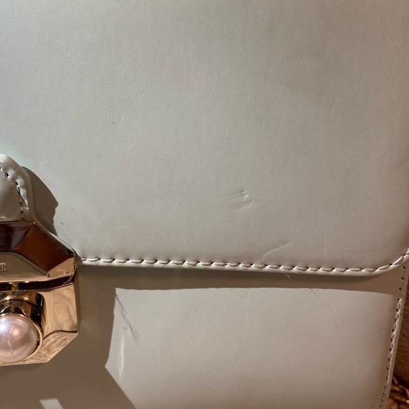 Ted Baker Crystal and Pearl Lock XBody In Green - Picture 15 of 16